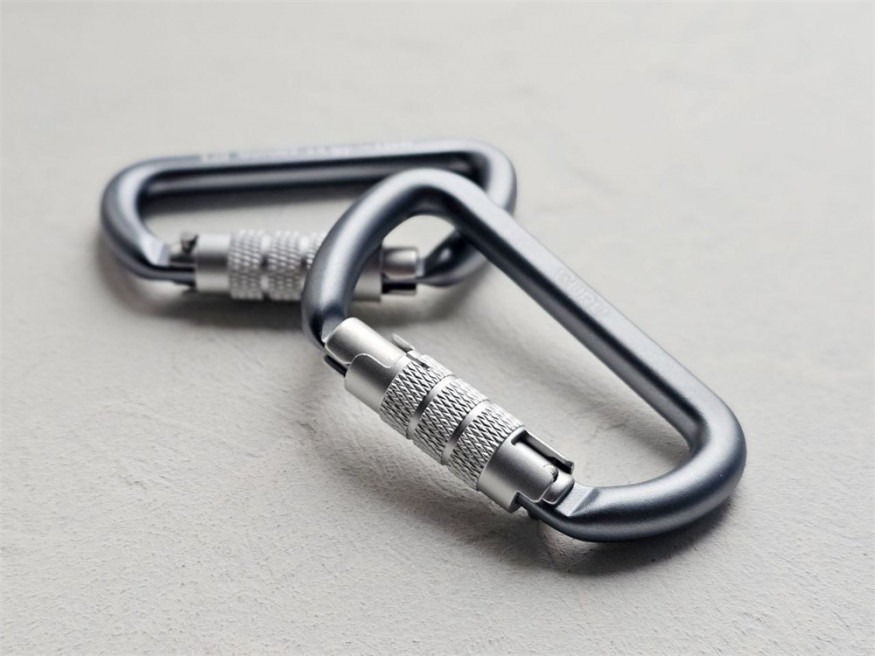 Карабин стальной GURU Typhoon TWL, GURU (вспомогательный, не для страховки)